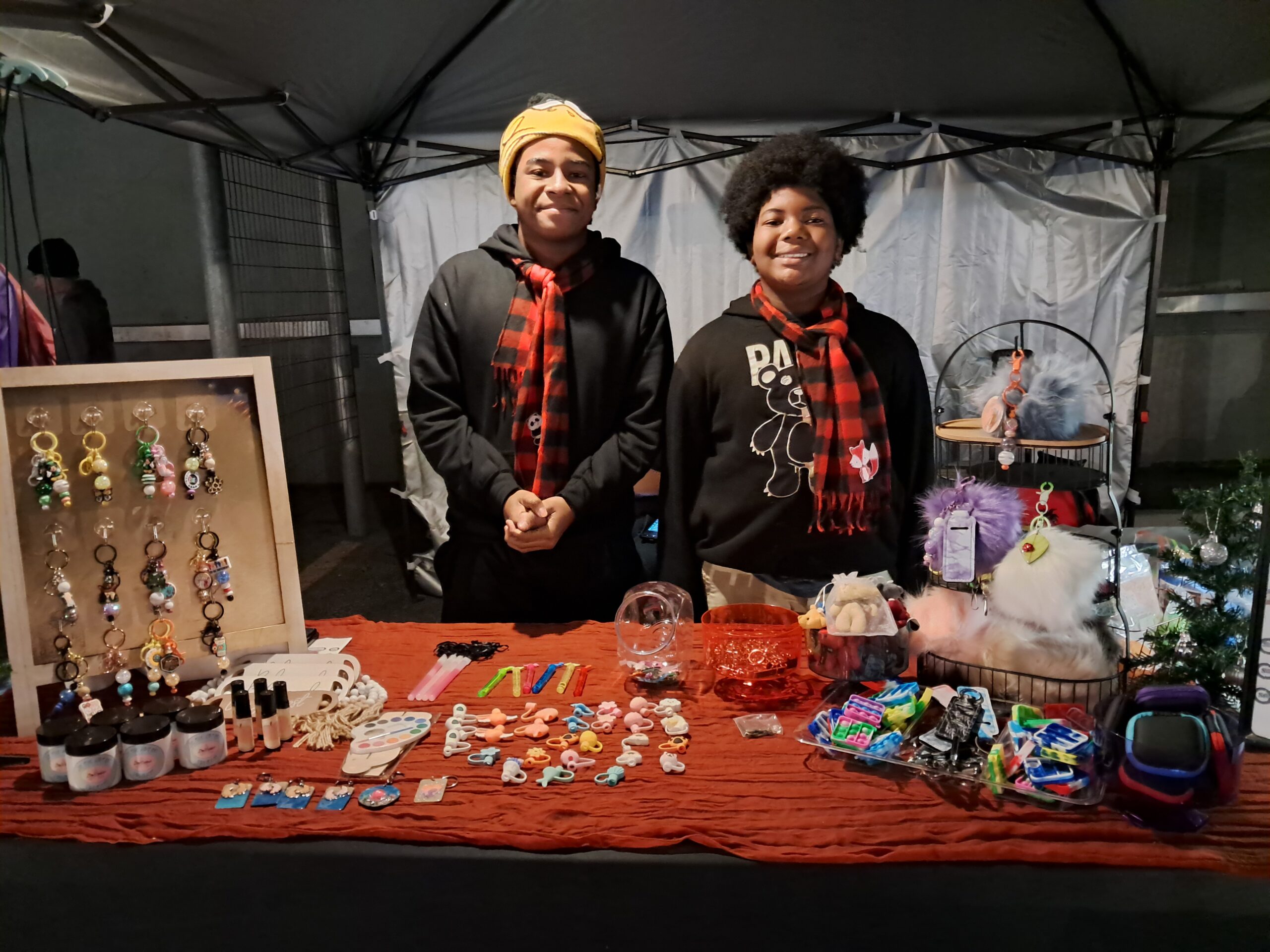 In the Art Of What started as a fun project alongside their mom has grown into a unique resin keychain business full of creativity and personality.