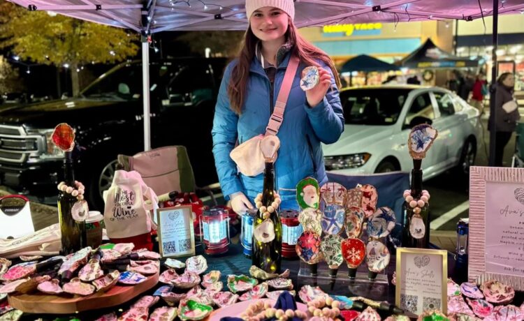 Ava’s Shells is a creative small business that transforms ordinary oyster shells into beautiful, one-of-a-kind ornaments, wine stoppers, and napkin rings!